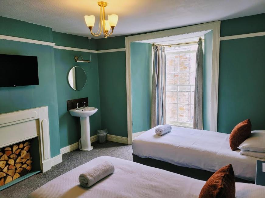 Jacobs Ladder Inn Falmouth Bagian luar foto