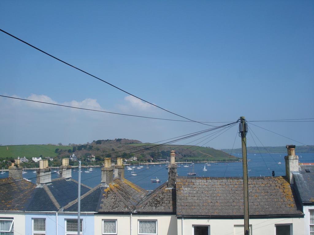 Jacobs Ladder Inn Falmouth Ruang foto